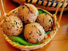 -包整·丝娃娃(一览甲秀楼风景店)