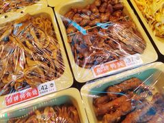 -绝味鸭脖(曲阳路二店)