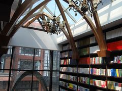 店内环境-钟书阁(松江泰晤士小镇店)