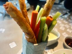 -穹六人间 people 6(岳阳路店)