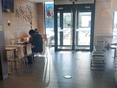 大堂-麦当劳(欧亚卖场店)