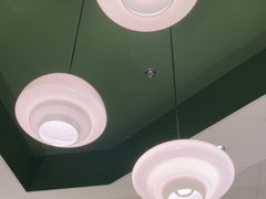 -潮界(LU·ONE凯德晶萃广场店)