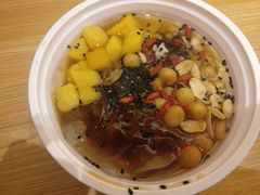 黄桃玫瑰糍粑冰粉-深水井老冰粉(解放碑英利大融城店)