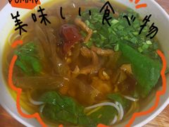 -越洋肖氏老米线(杨家坪店)
