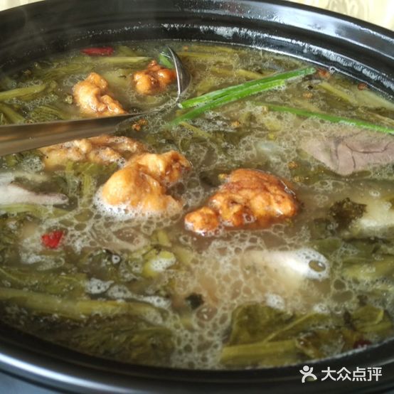 罗记正宗镇雄酸汤猪脚(一分店)