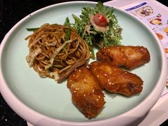 -K+全国连锁KTV(绿地缤纷天地店)