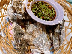 -嗨辣小聚·盘锦河蟹·海鲜烧烤龙虾(盘锦十年好店)