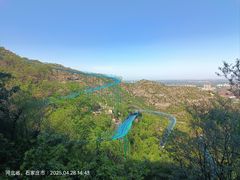 -抱犊寨风景区