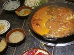 -冯校长老火锅(中联广场店)
