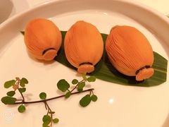 猫山王榴莲酥-东富酒家(龙湖西溪天街店)