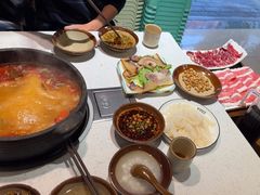 -贵府酸汤牛肉火锅·贵州老字号(飞山街店)