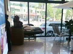 -赶海部落海鲜城(海阳路店)