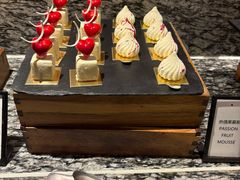 -广州天河希尔顿酒店