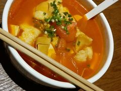 -渝是乎酸菜鱼(龙旗购物中心店)