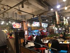 大堂-钢管厂歆瑞源油卤串串香(春熙路太古里店)
