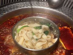 -晓宇重庆火锅(赛格国际购物中心店)