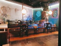 -佬麻雀·新湘菜(珠海金发购物中心店)