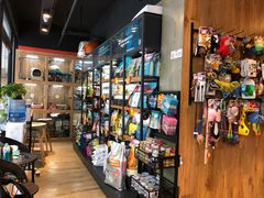 -八公叔叔宠物美容连锁(春申店)