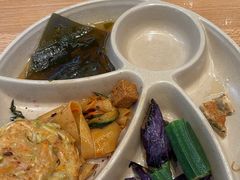 -素满香·全民食养自助(长宁龙之梦店)