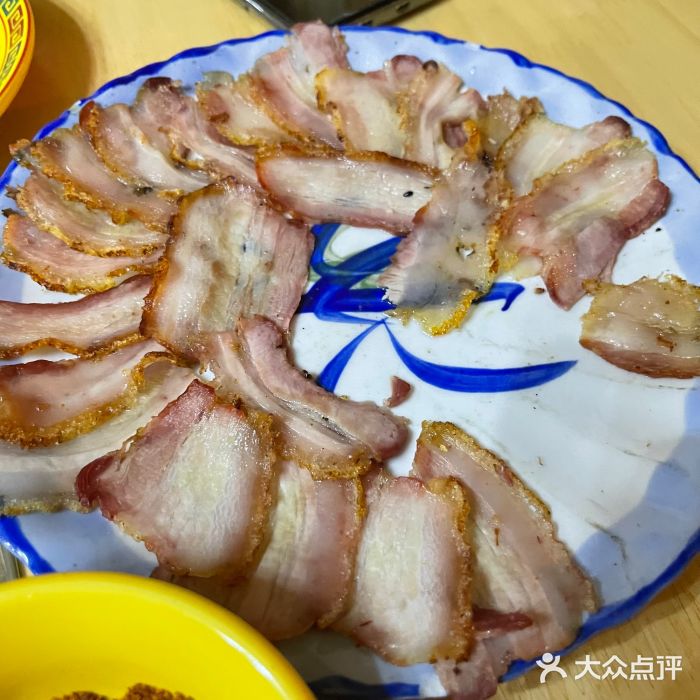 老字号特色藏餐(香格里拉古城店)烤藏香猪肉图片