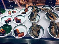 -五月罗马海鲜自助餐厅(月星环球港店)