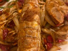 -覃记海鲜美食餐厅