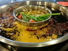 -邓莽子老火锅(中兴路总店)
