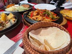 -Pistolera Mexican Cantina女枪手墨西哥餐厅(碧云路店)