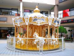 -宁波杉井奥特莱斯广场