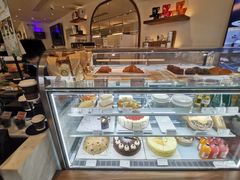 面包甜点陈列柜-Peet's Coffee皮爷咖啡(大学路店)