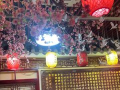 -金杨拉面王小吃面馆·牛三宝面·红烧牛肉粉