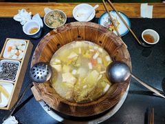 -秋语木桶鱼.酸菜鱼(开发区火车站店)