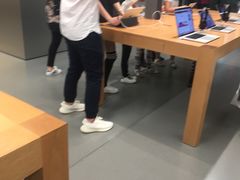 -Apple零售店(中街大悦城店)