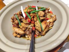 -绿草地·湘菜(7mall店)