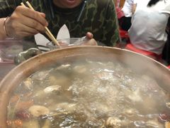 -威邵鸡煲(西华路总店)