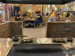 -马路牙子烧烤音乐酒馆(望京店)
