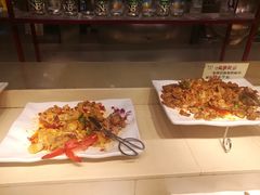 -蒙肥羊·酸汤潮牛·鲜牛肉火锅烤肉自助(岗顶店)