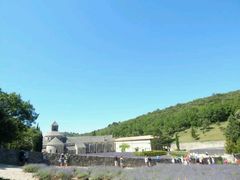 -塞南克修道院