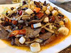 -菌海森林·非遗野生菌火锅(西山区滇池路摩根道店)