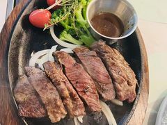 -悦荟牛排餐厅(萨尔图万达店)