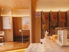 -银座仁志川·生吐司专门店(香港广场店)