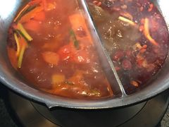 -湊湊火锅·茶憩(新中关购物中心店)