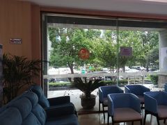 -合肥美奥口腔·种植矫正中心(政务院)