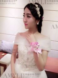 点击看大图 -艾米丽婚纱礼服