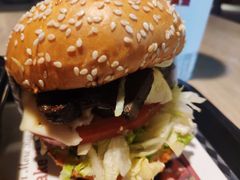 -The Habit Burger Grill 哈比特汉堡(复兴soho店)