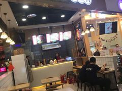 -侯志伟纯手工酸辣粉(荣民时代广场店)