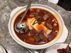 砂锅宽粉牛腩-亢龙太子酒轩·花园店