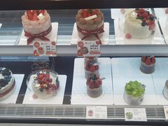 -花花卷卷·鲜食蛋糕(静安久光百货店)