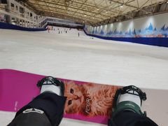 -乔波室内滑雪场