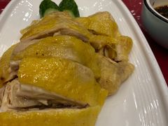 -侬佳蒸菜馆(听潮店)